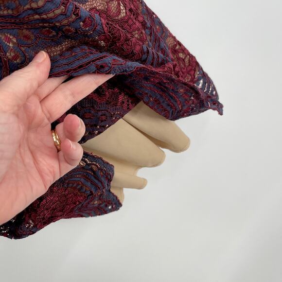 Soprano A-Line Lace Overlay Dress Sz 0 Burgundy Navy Scallop Hem Short Sleeve - Picture 4 of 11